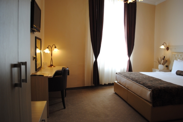 Hotel Belgrade City (Belgrado)